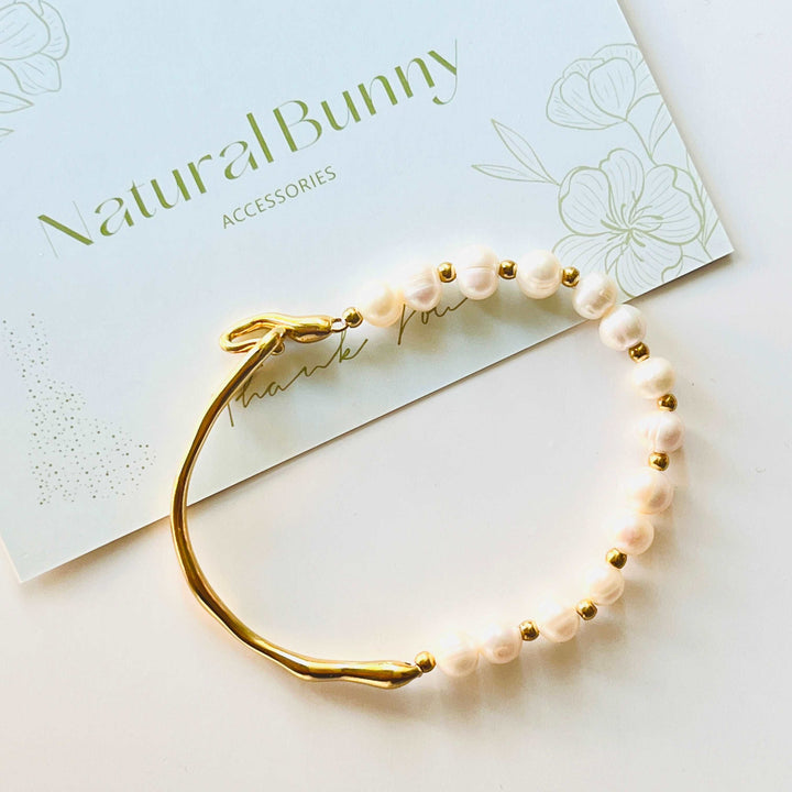 Asymmetric Freshwater Pearl Bracelet