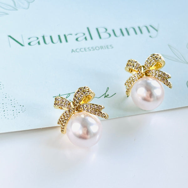 Sweet Bow Pearl Earrings