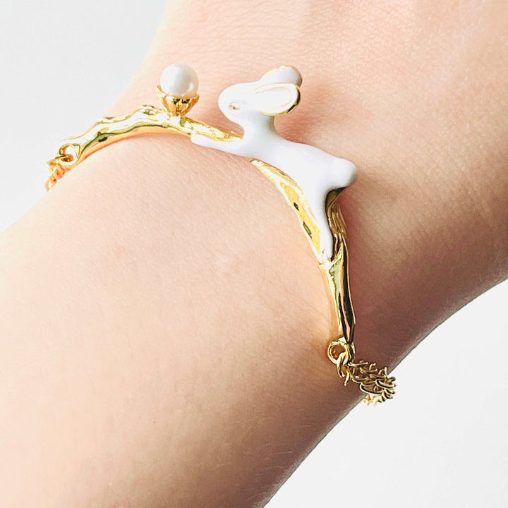 Enamel White Rabbit Pearl Bracelet