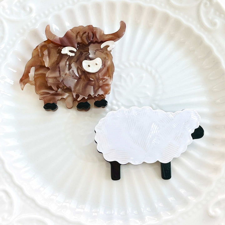 Highland Coo Cow Brooch