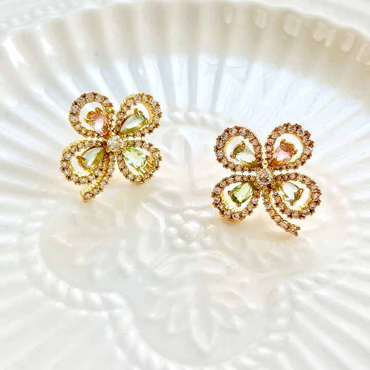 Hollow Clover Stud Earrings