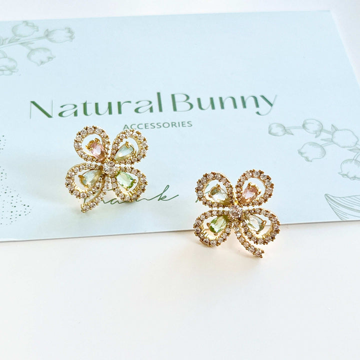 Hollow Clover Stud Earrings