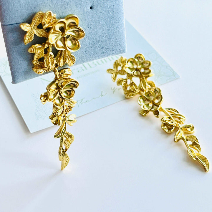 Matte Gold Flower Dangling Earrings