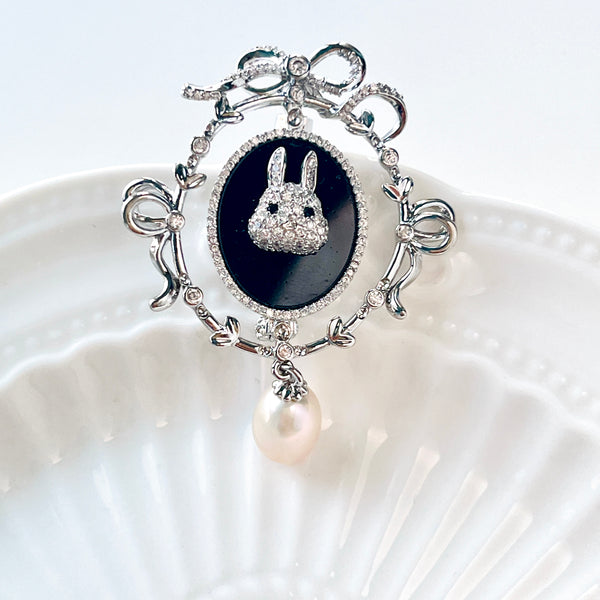 Silvery Bunny in the Mirror with Pearl Pendant Brooch