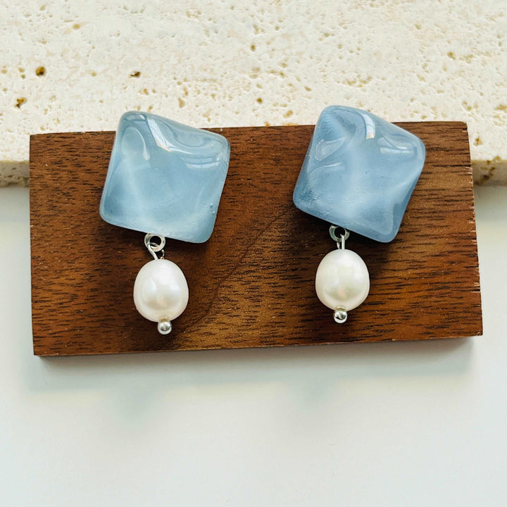 Water Wave Pearl Earrings